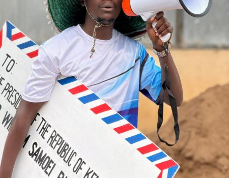 Biez Kavuru walking to Nairobi from Kitui to meet president Ruto